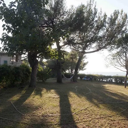 Holiday Dajla 35 בית נופש Novigrad Istria